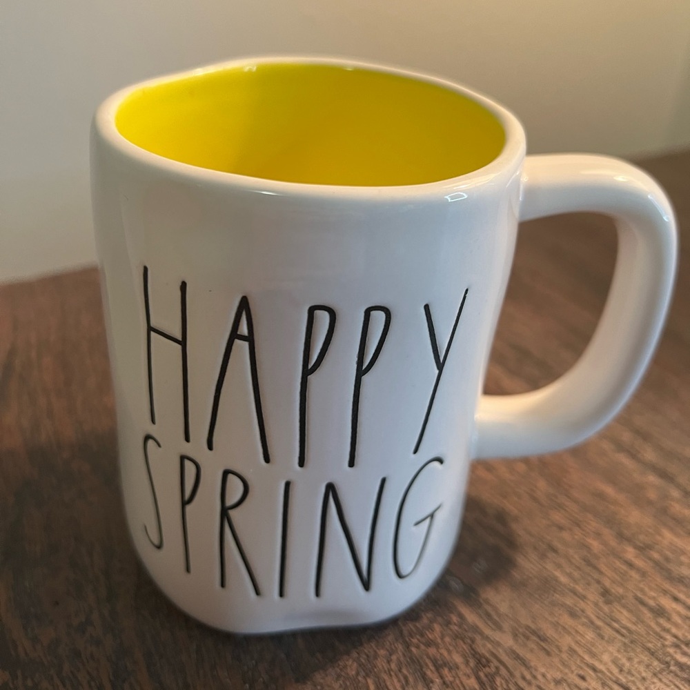 Tara Dunn happy spring mug